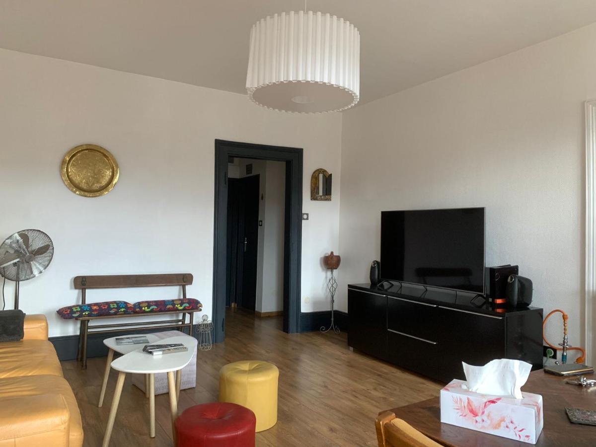Au Kouglof Avec Netflix Daire Colmar Dış mekan fotoğraf